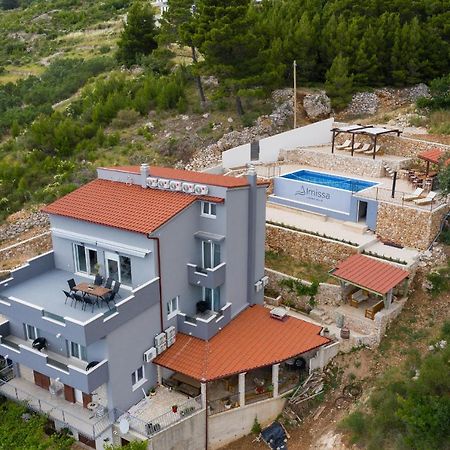 Exclusive Villa Almissa With Swimming Pool And Sea View Lokva Rogoznica Εξωτερικό φωτογραφία