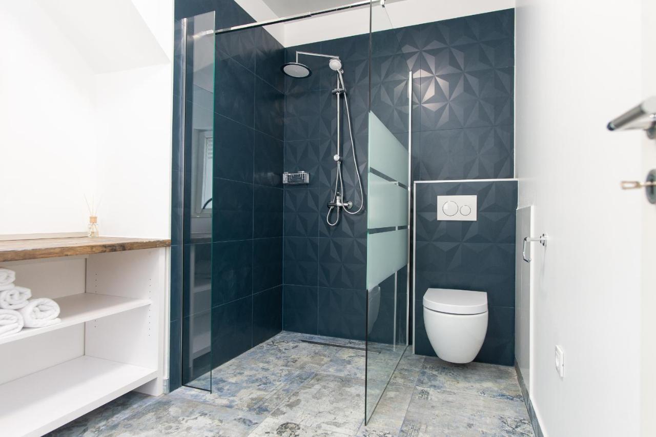 Exclusive Villa Almissa With Swimming Pool And Sea View Lokva Rogoznica Εξωτερικό φωτογραφία