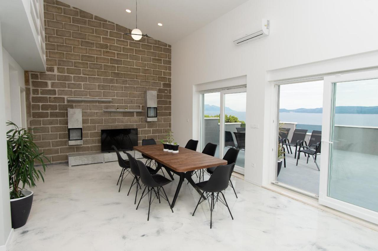 Exclusive Villa Almissa With Swimming Pool And Sea View Lokva Rogoznica Εξωτερικό φωτογραφία