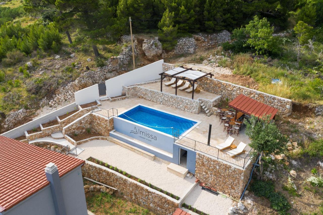Exclusive Villa Almissa With Swimming Pool And Sea View Lokva Rogoznica Εξωτερικό φωτογραφία