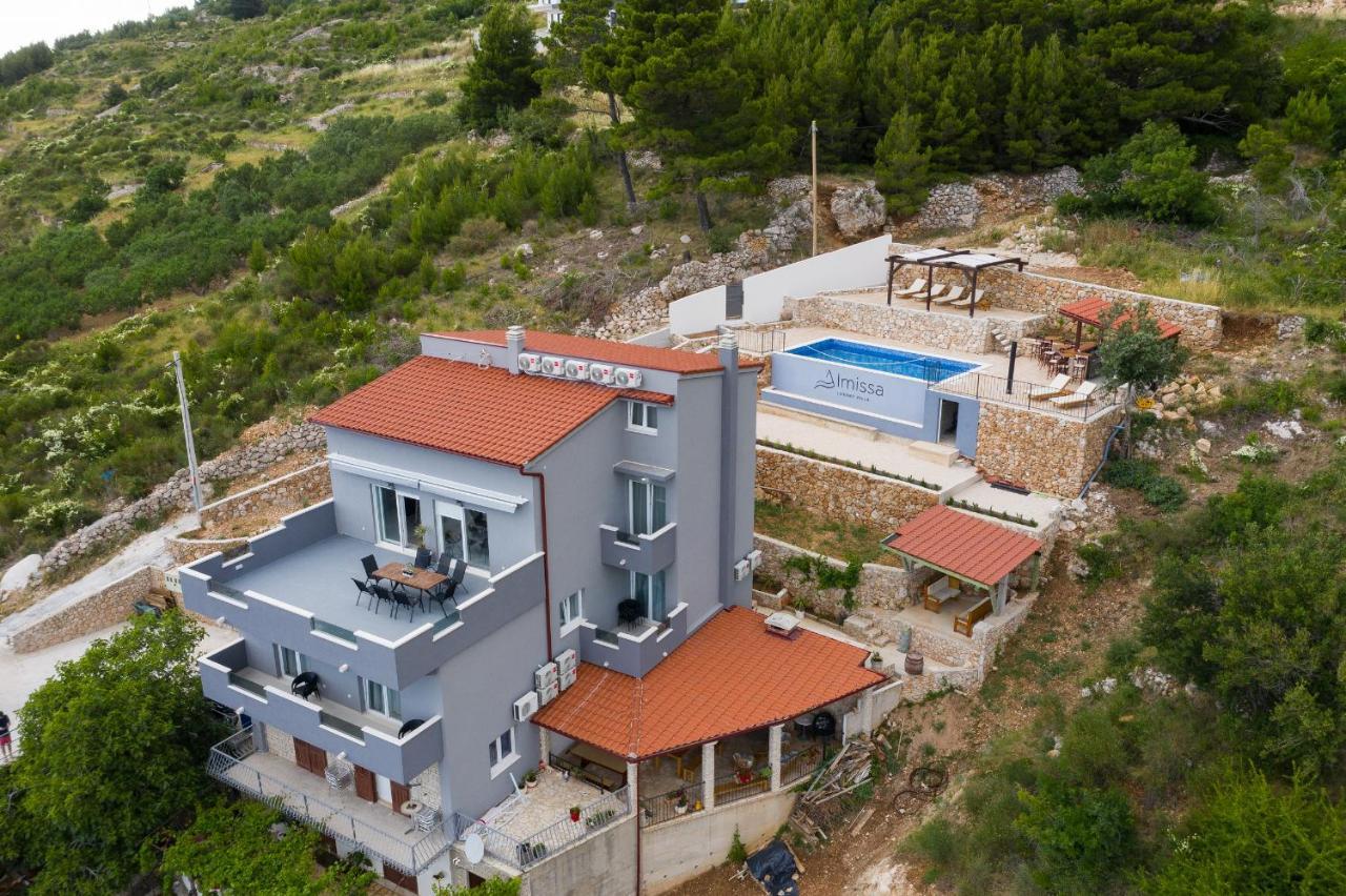 Exclusive Villa Almissa With Swimming Pool And Sea View Lokva Rogoznica Εξωτερικό φωτογραφία