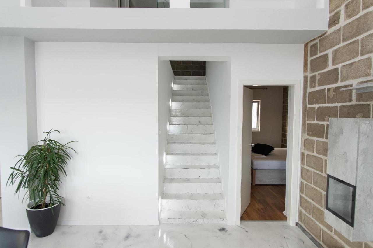 Exclusive Villa Almissa With Swimming Pool And Sea View Lokva Rogoznica Εξωτερικό φωτογραφία